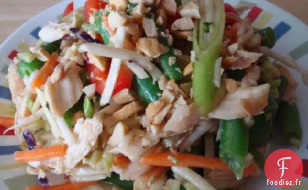 Salade de Brocoli Au Poulet Asiatique