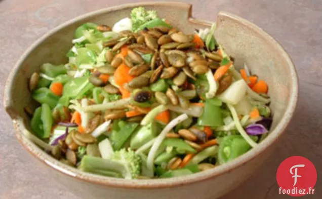 Salade De Légumes Crus Aux Graines Grillées