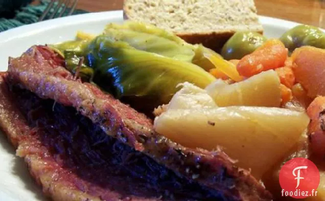 Corned-Beef et Chou Cuits Lentement