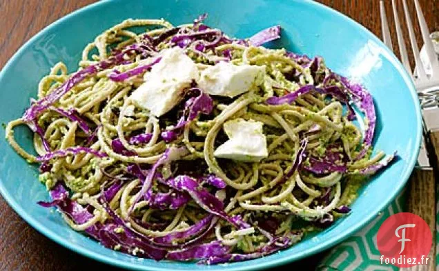 Salade Froide de Soba et de Feta au Pesto d'Edamame