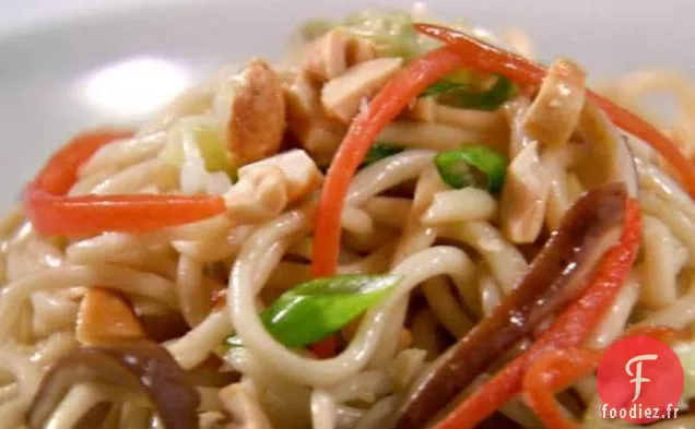 Nouilles Sautées aux Jalapenos et aux Arachides