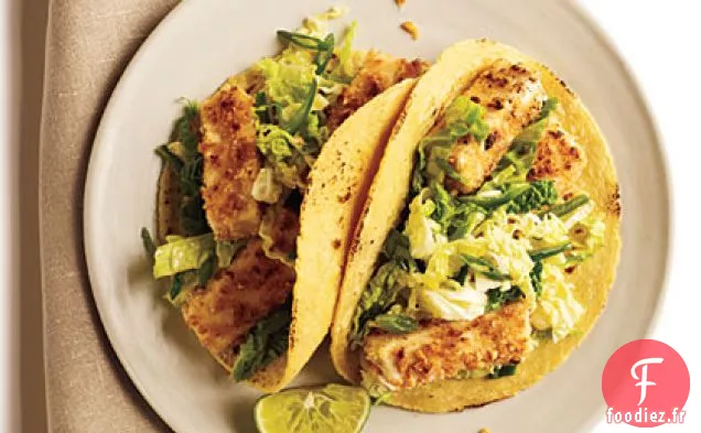 Tacos au Tofu en Croûte d'Arachides et Salade Acidulée
