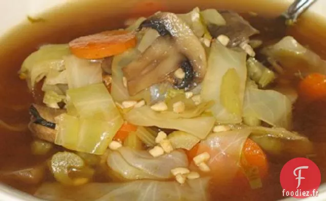Soupe de Légumes Parfumée Thaïlandaise