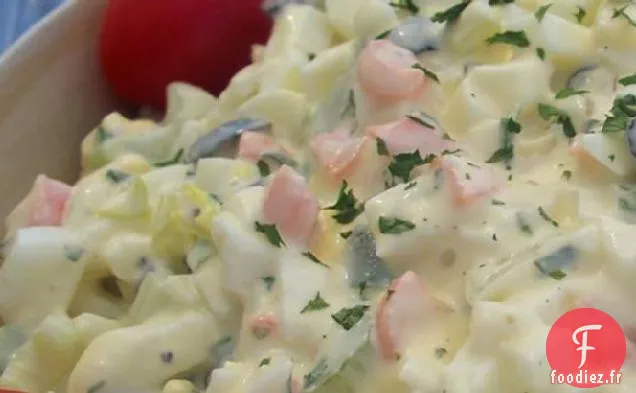 Salade d'oeufs pour une foule