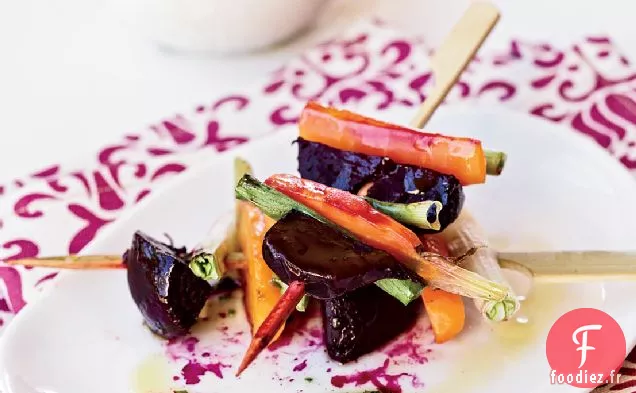 Brochettes de Betteraves Rôties, Carottes et Échalotes à l'Estragon