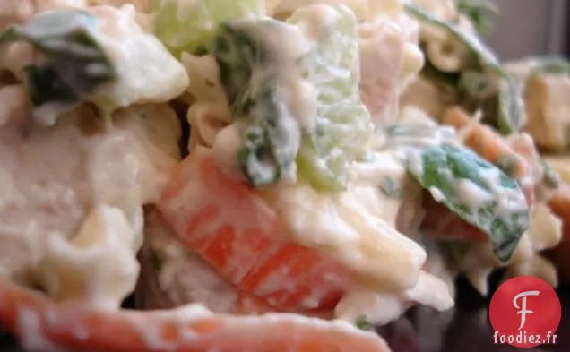 Salade de Poulet au Fromage Emballé aux Légumes (Réduit en gras)