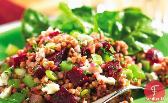 Salade de Kasha et de Betteraves au Céleri et à la Feta