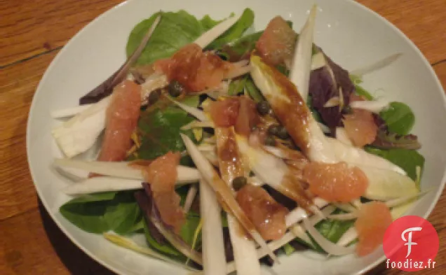 Salade de Chicorée aux Oranges et Oignons Rouges