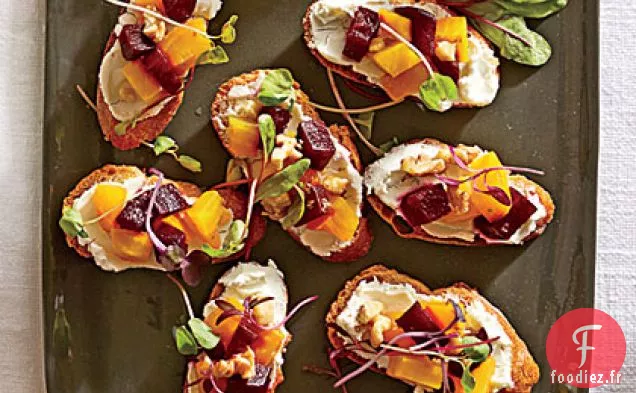 Crostini au Fromage de Betterave et de Chèvre