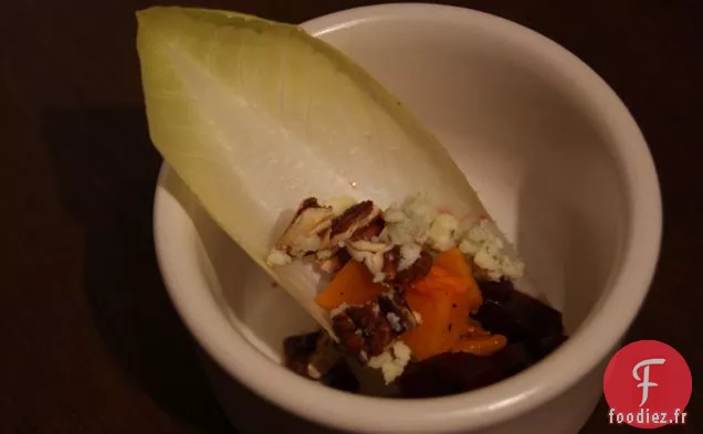 Bateaux d'Endives à la Courge, à la Betterave et au Fromage Bleu