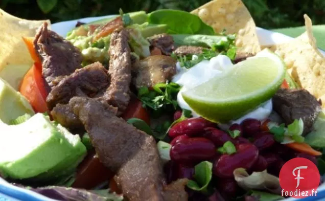 Salade Gourmande de Tacos du Sud-Ouest de Becky ou Nachos au Steak