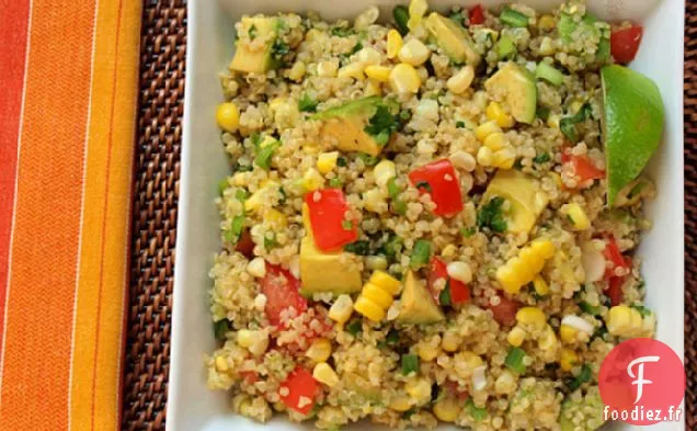 Quinoa avec Maïs, Tomates, Avocat et Citron Vert