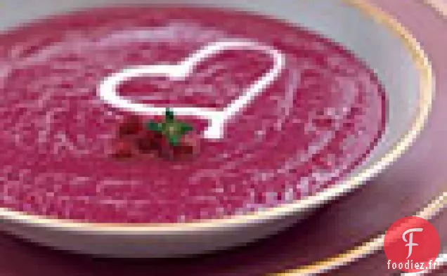 Soupe de Betteraves Rôties à la Crème Fraîche