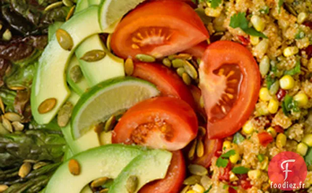 Salade de Quinoa et Maïs aux Graines de Citrouille