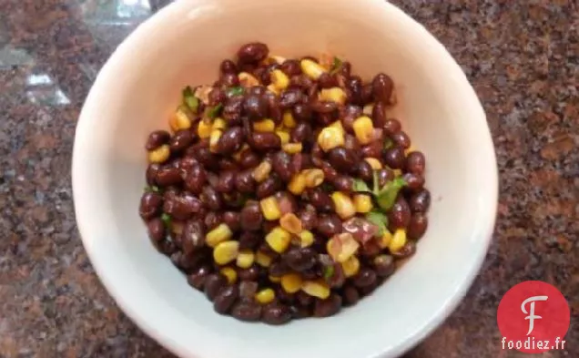 Salade De Haricots Noirs Et De Maïs