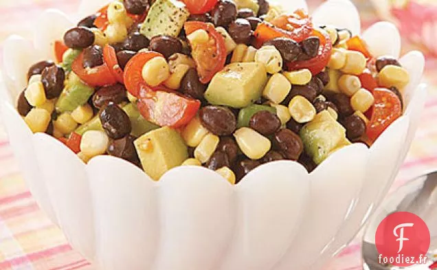 Salade de Haricots Noirs, Maïs et Tomates Cerises