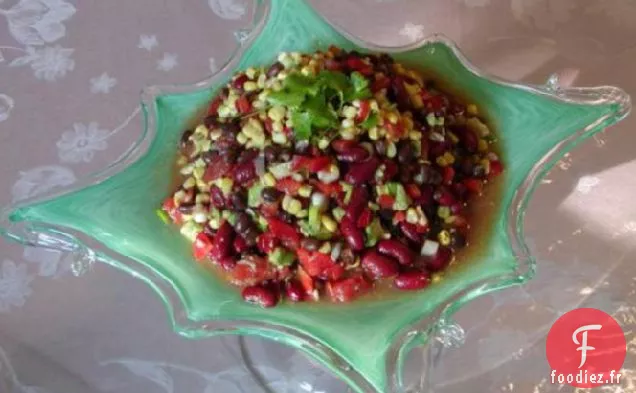 Salade de Haricots Noirs et de Maïs à l'Avocat