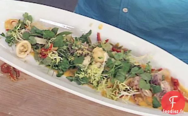 Salade de Calamars Croustillants et de Conques Concassées à la Vinaigrette aux Chipotles à l'Orange