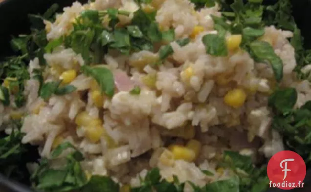 Pilaf de Riz Blanc Avec Maïs, Piments Grillés et Fromage Frais