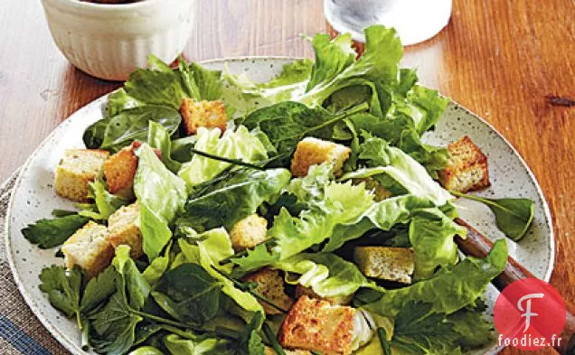 Salade d'Herbes et de Légumes Verts
