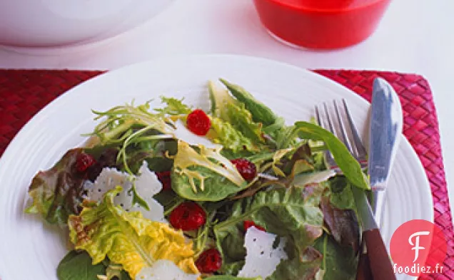 Salade Rouge et Verte à la Vinaigrette aux Canneberges