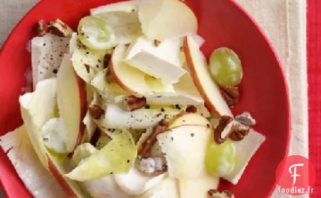 Salade de Pommes, d'Endives et de Raisins