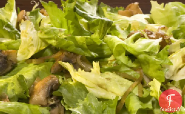 Salade d'Escaroles Chaudes et de Champignons