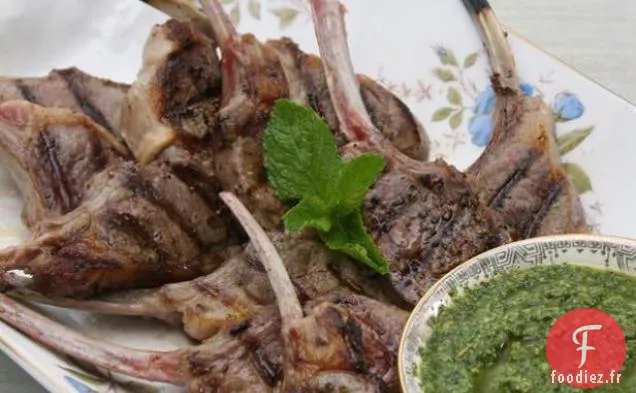Côtelettes d'Agneau au Pesto à la Menthe et aux Amandes