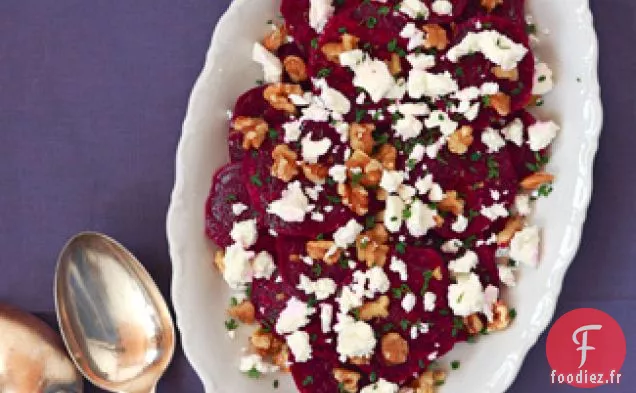 Salade De Betteraves Rôties À La Feta Et Aux Noix