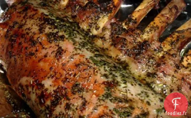 Carré d'Agneau avec Purée de Pois à la Menthe