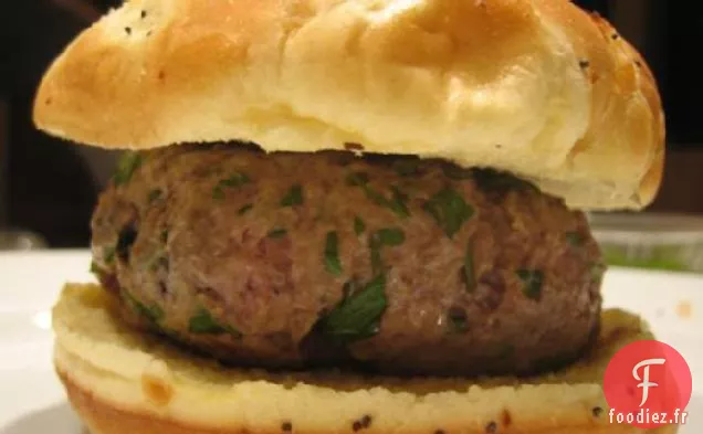 Hamburgers d'Agneau au Fromage Bleu