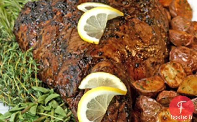 Gigot d'Agneau Rôti à l'Ail et aux Herbes