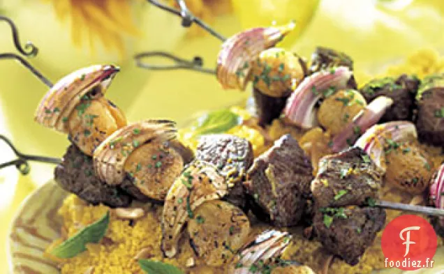 Brochettes d'Agneau Marocaines au Couscous Doré