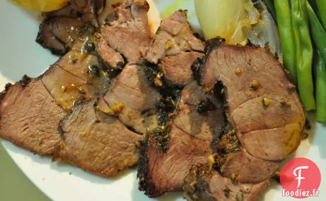 Agneau Cuit Lentement - Goût De Rôti À La Broche