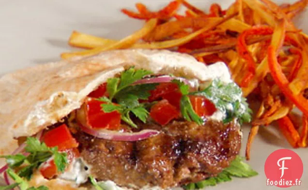 Hamburgers d'Agneau Sauce Tzatziki et Salade de Persil