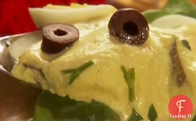 Pommes de Terre Péruviennes à la Sauce à la Crème Épicée (Papas à la Huancaina)