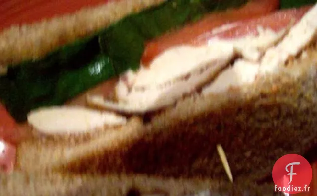 Sandwich au Poulet Caesar BLT