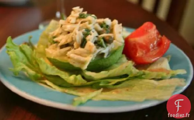 Avocat Farci À La Viande De Crabe Maison, ou Salade De Crabe Froid