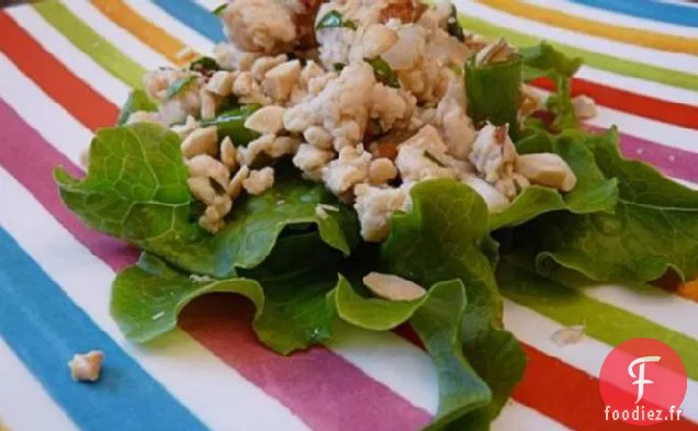 Tasses de Laitue au Poulet Thaï