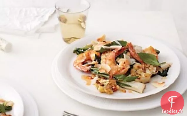 Chou-Fleur Épicé, Bok Choy Et Sauté De Crevettes À La Noix De Coco