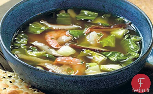 Soupe Orientale aux Champignons, Bok Choy et Crevettes