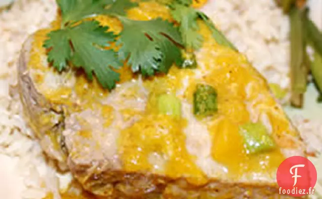 Côtelettes de Porc Glacées au Curry de Pêche