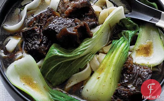 Soupe de Nouilles au Bœuf et à l'Anis Étoilé