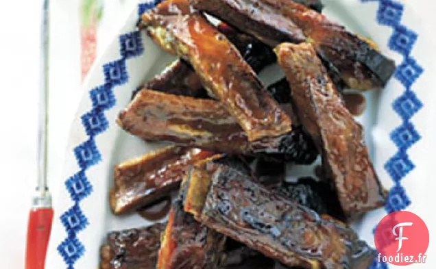 Côtes Levées Grillées avec Glaçage au Cola à la Cerise