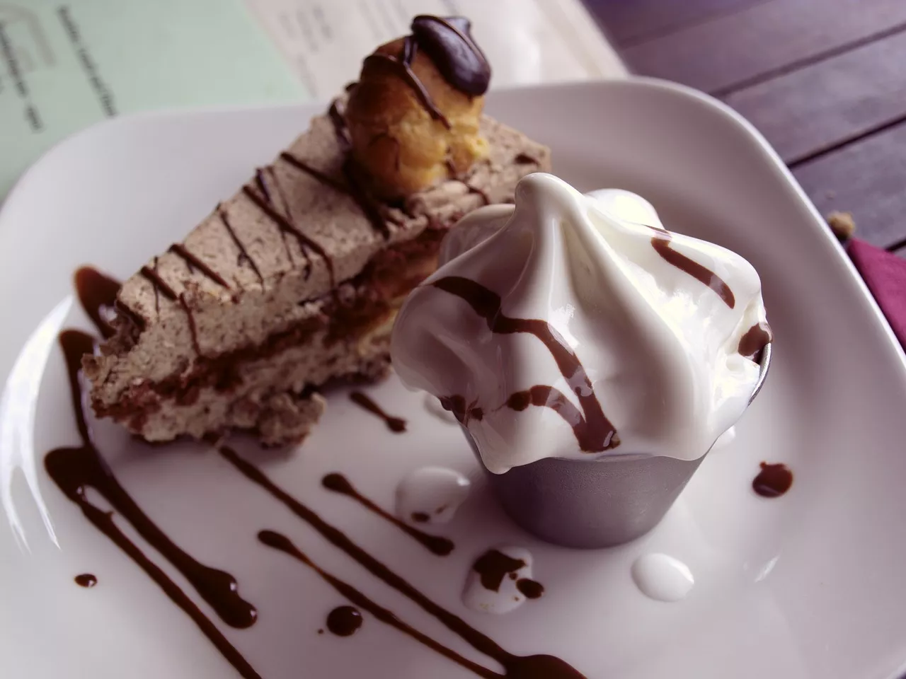 Choux à la Crème au Chocolat et au Fromage